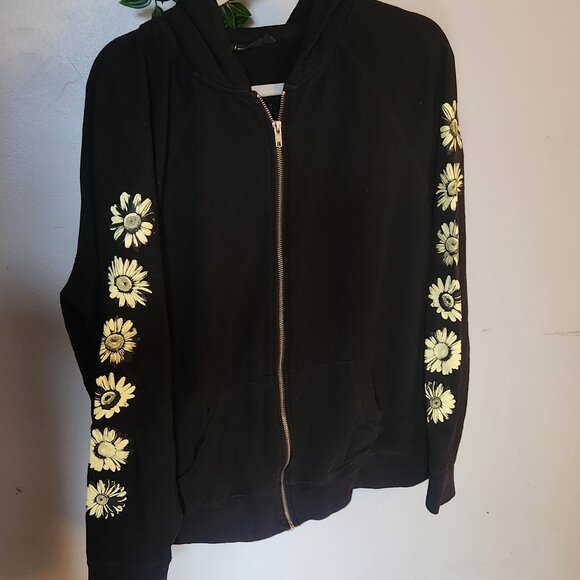 Lovesick Skull and Sunflowers Graphic Zip Hoodie - Picture 6 of 7